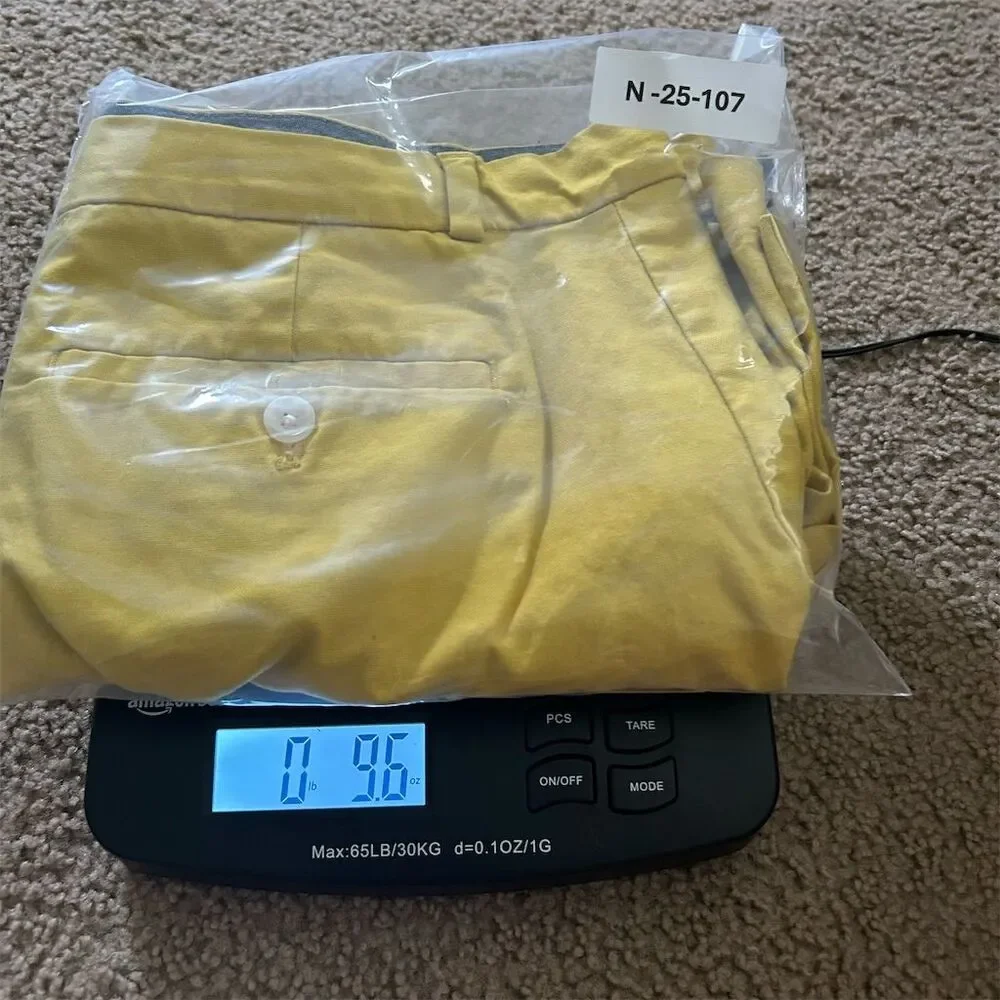Banana Republic Women's Yellow Cotton Blend Chino Shorts Size 14 Casual Summer‎